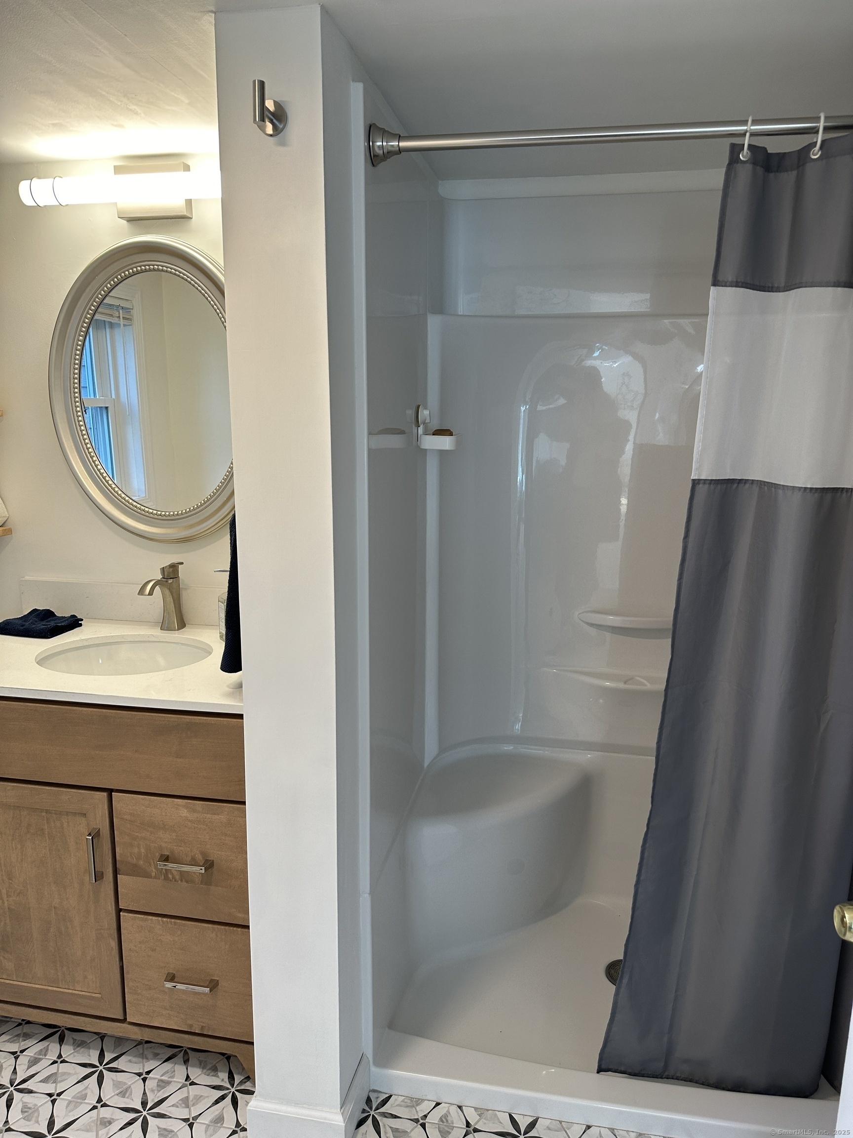 59 High Street Groton, CT 06340 - Photo 4 of 15