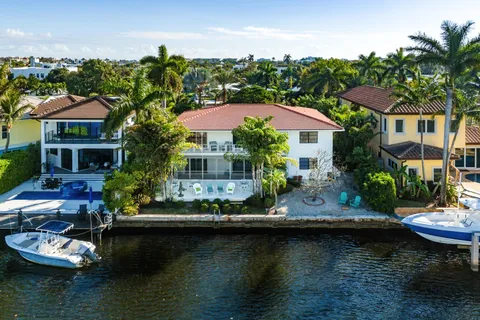 $2,650,000 | 4313 Trade Winds Avenue West, Unit 12, Lauderdale-by-the-Sea, FL 33308
