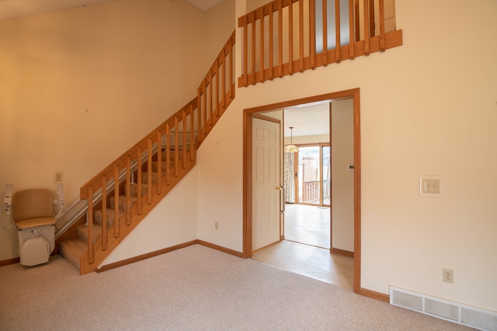 40 Ware Road, Unit 2 Belchertown, MA 01007 - Photo 11 of 27 Gallery Image 11