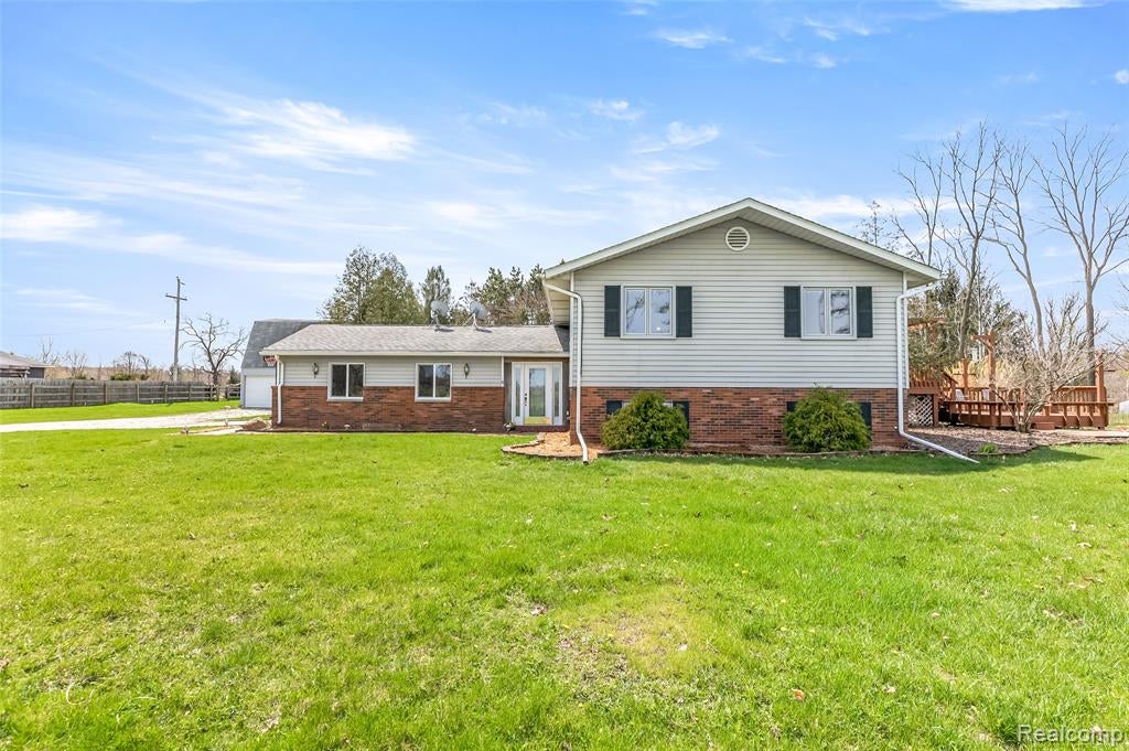15395 Osius Road Chelsea, MI 48118 - Photo 1 of 58 Gallery Image 1