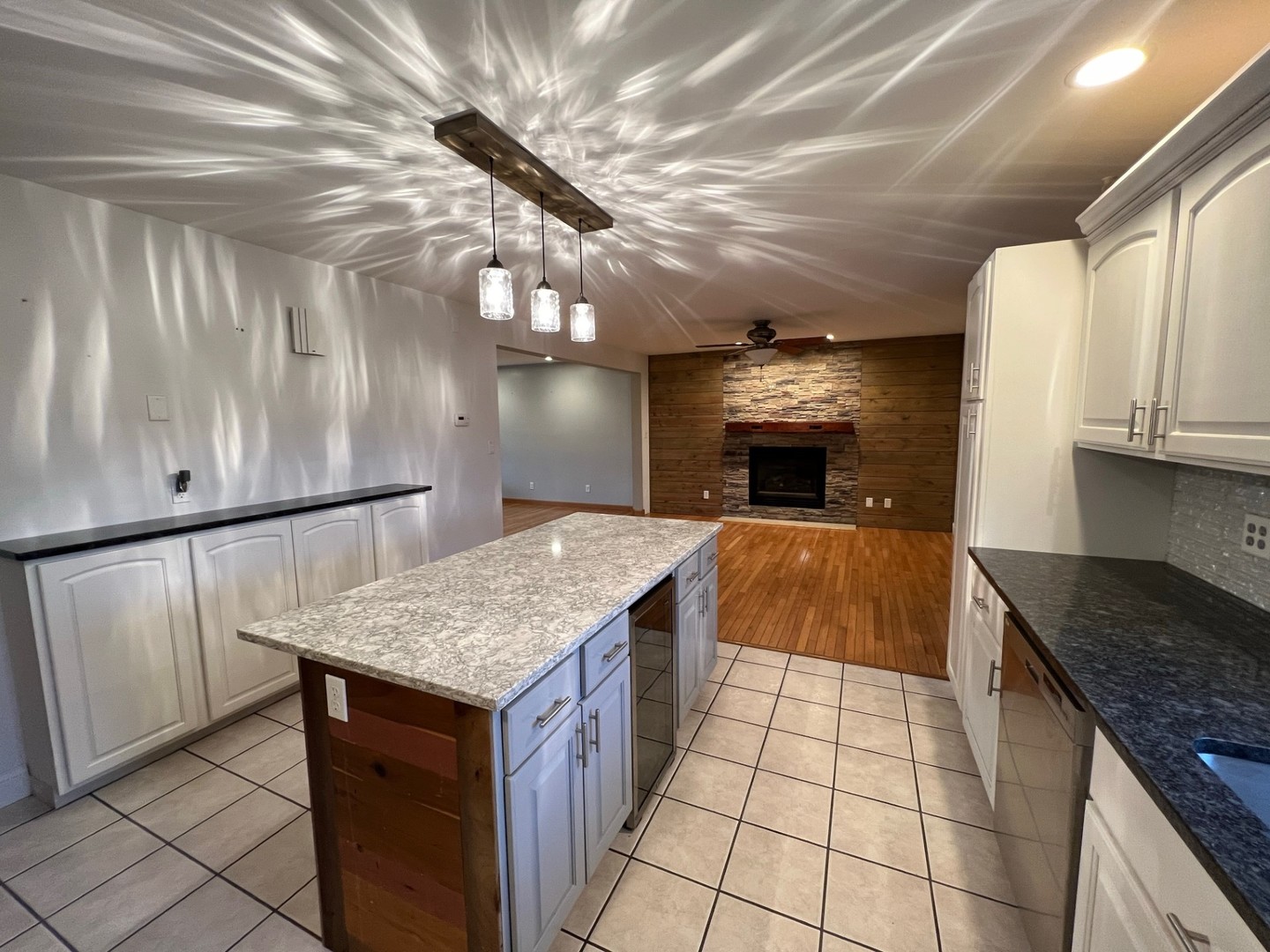 2912 James Road LaSalle, IL 61301 - Photo 11 of 38 Gallery Image 11