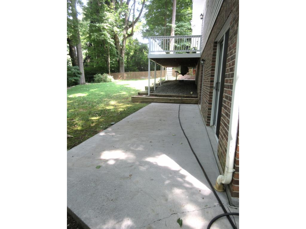 1608 Colonial Ridge Road Johnson City, TN 37604 - Photo 30 of 36 Concrete Patio