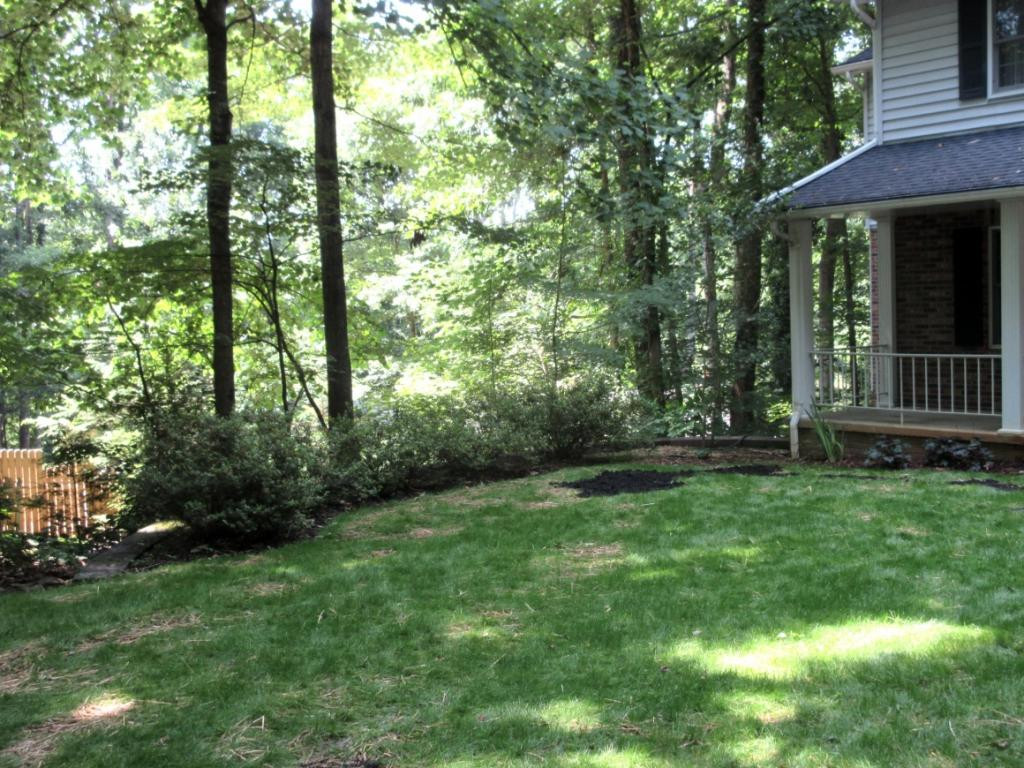 1608 Colonial Ridge Road Johnson City, TN 37604 - Photo 35 of 36 Well Landscaped