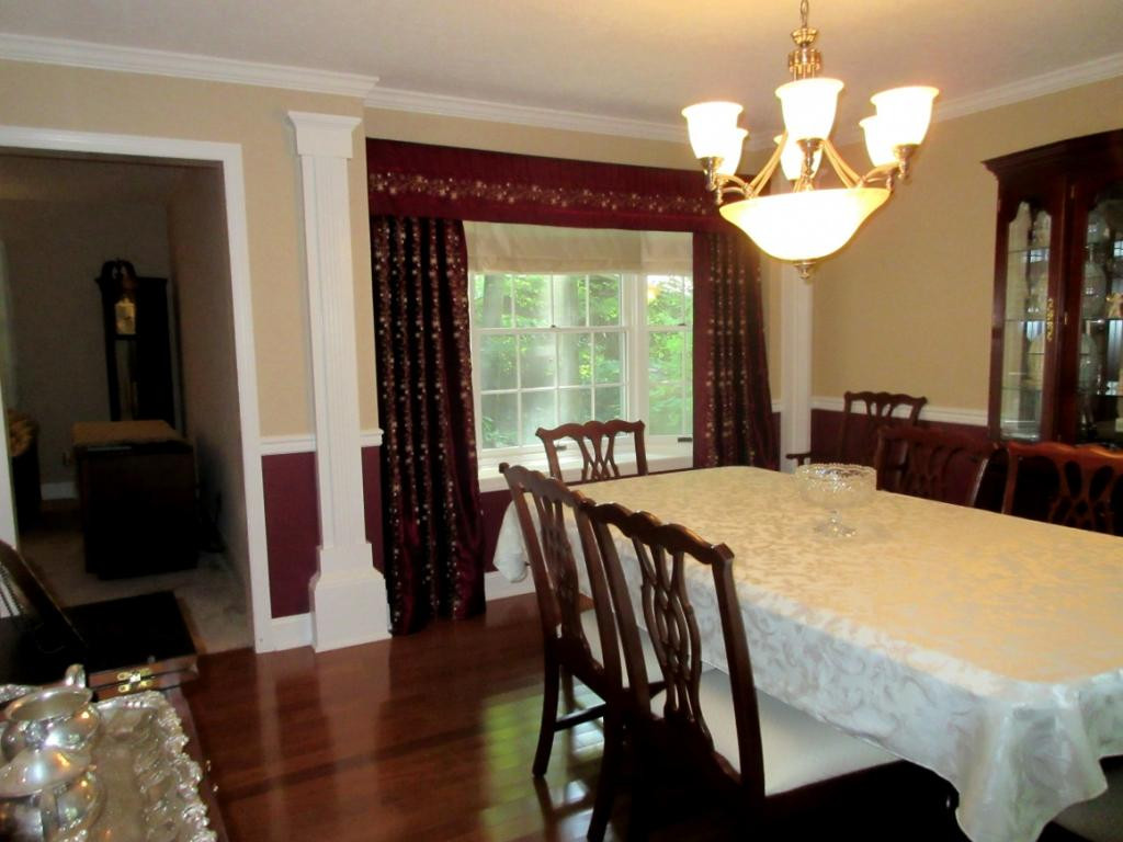 1608 Colonial Ridge Road Johnson City, TN 37604 - Photo 7 of 36 DR Bay Window