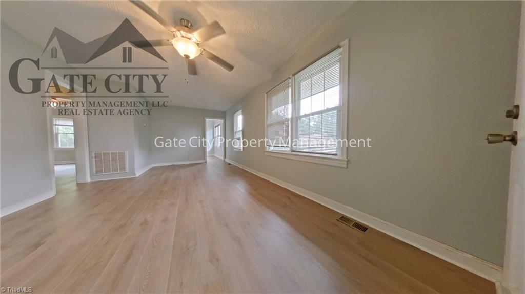 1218 Guyer Street High Point, NC 27262 - Photo 5 of 8