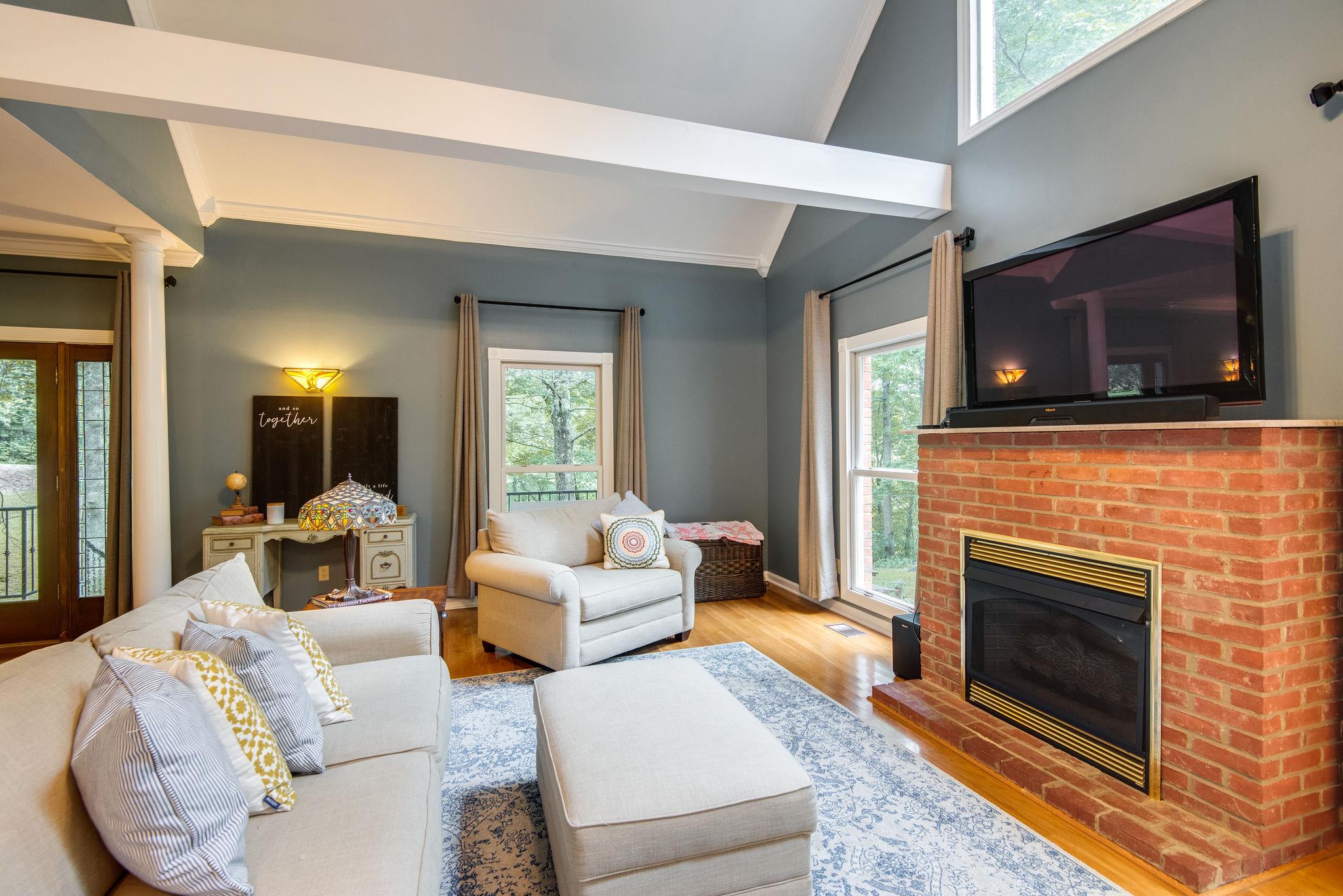 959 East Piney Road Dickson, TN 37055 - Photo 11 of 30 Gallery Image 11