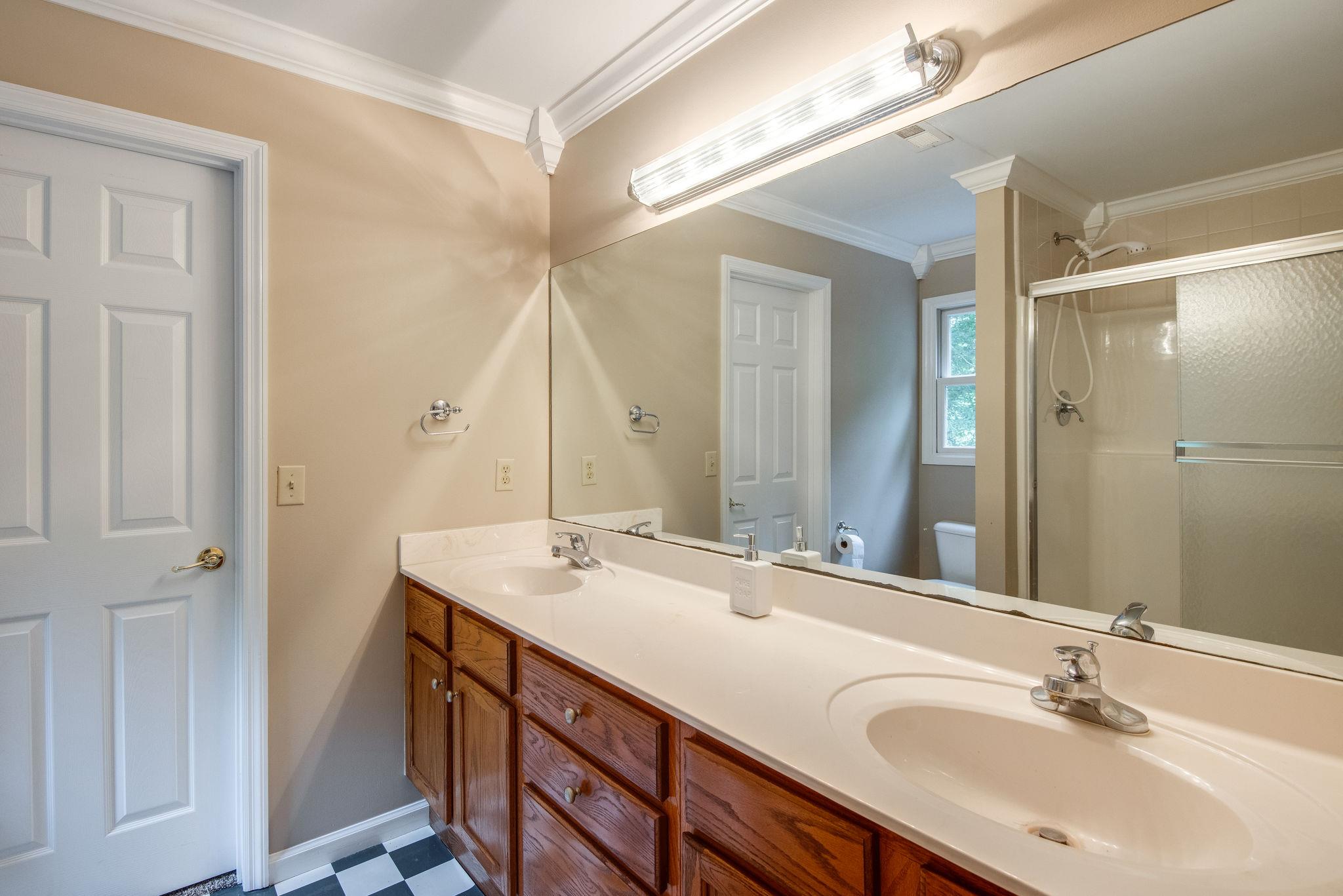 959 East Piney Road Dickson, TN 37055 - Photo 22 of 30 Gallery Image 22