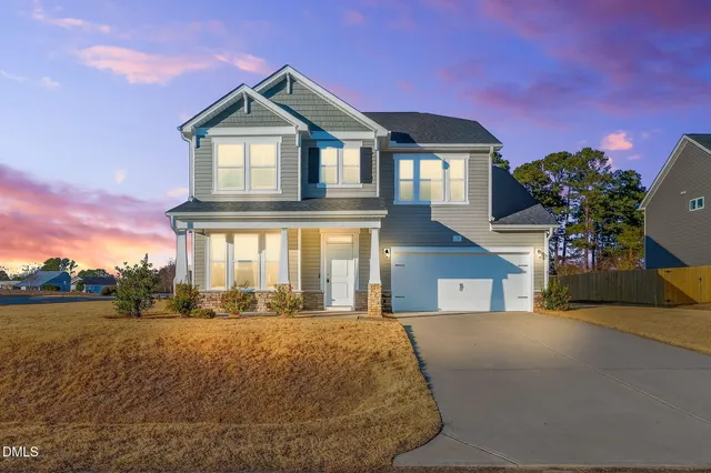 $454,900 | 13 Knotty Pine Lane, Clayton, NC 27520