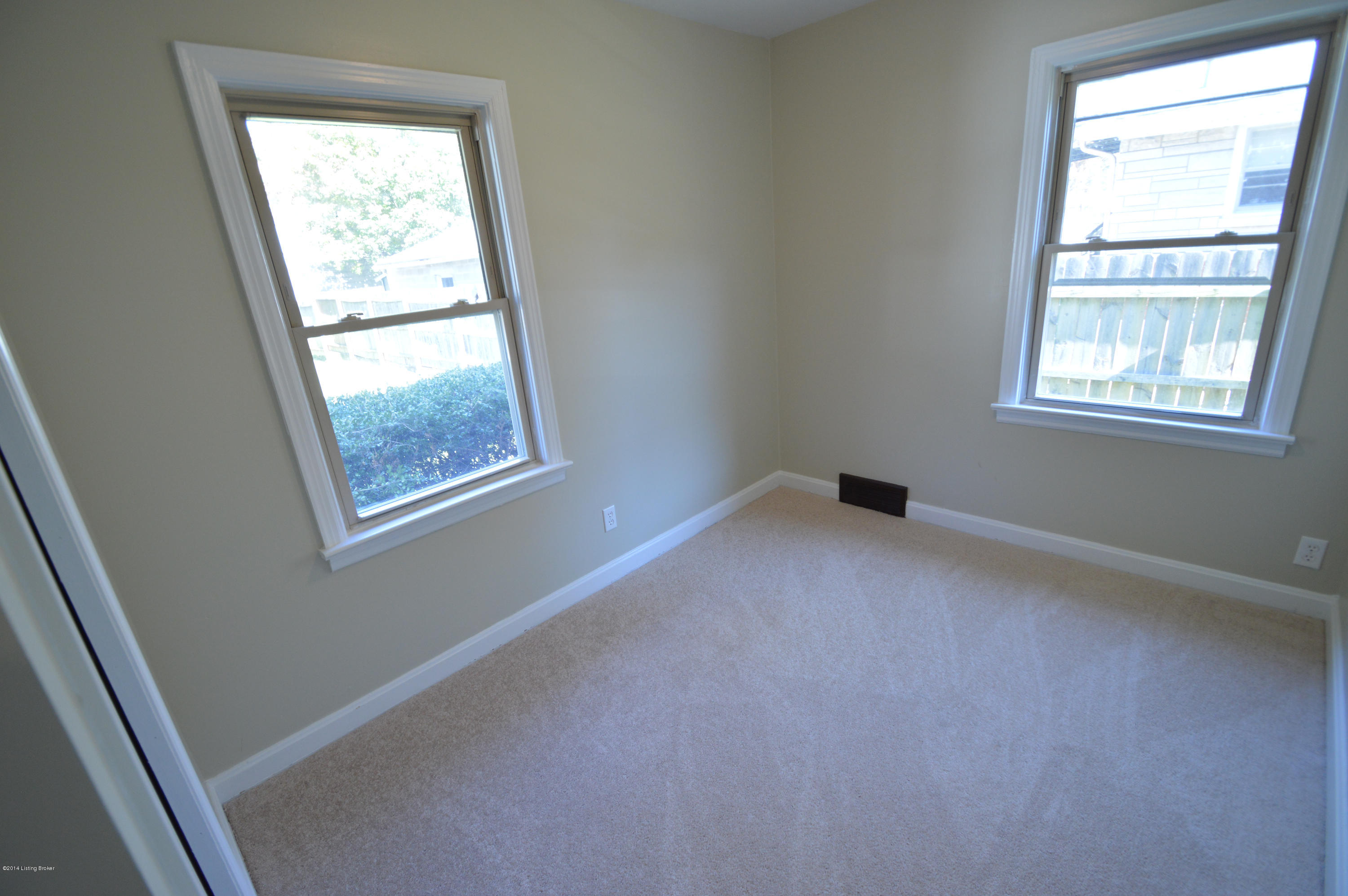 2 Welby Road Louisville, KY 40258 - Photo 19 of 26 DSC_1424