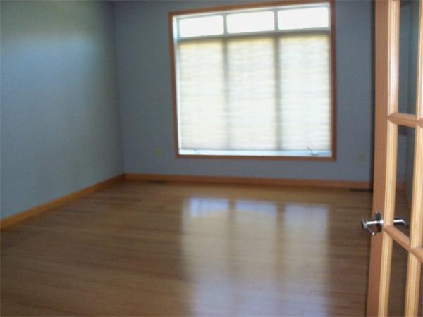 34 Farm Road Rehoboth, MA 02769 - Photo 4 of 7 Gallery Image 4