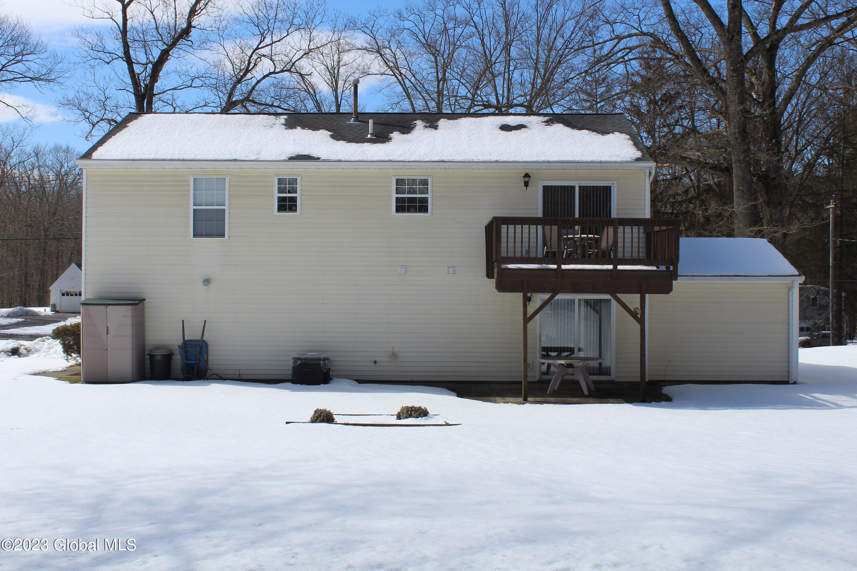 315 Consaul Road Colonie, NY 12309 - Photo 3 of 43 IMG_8634