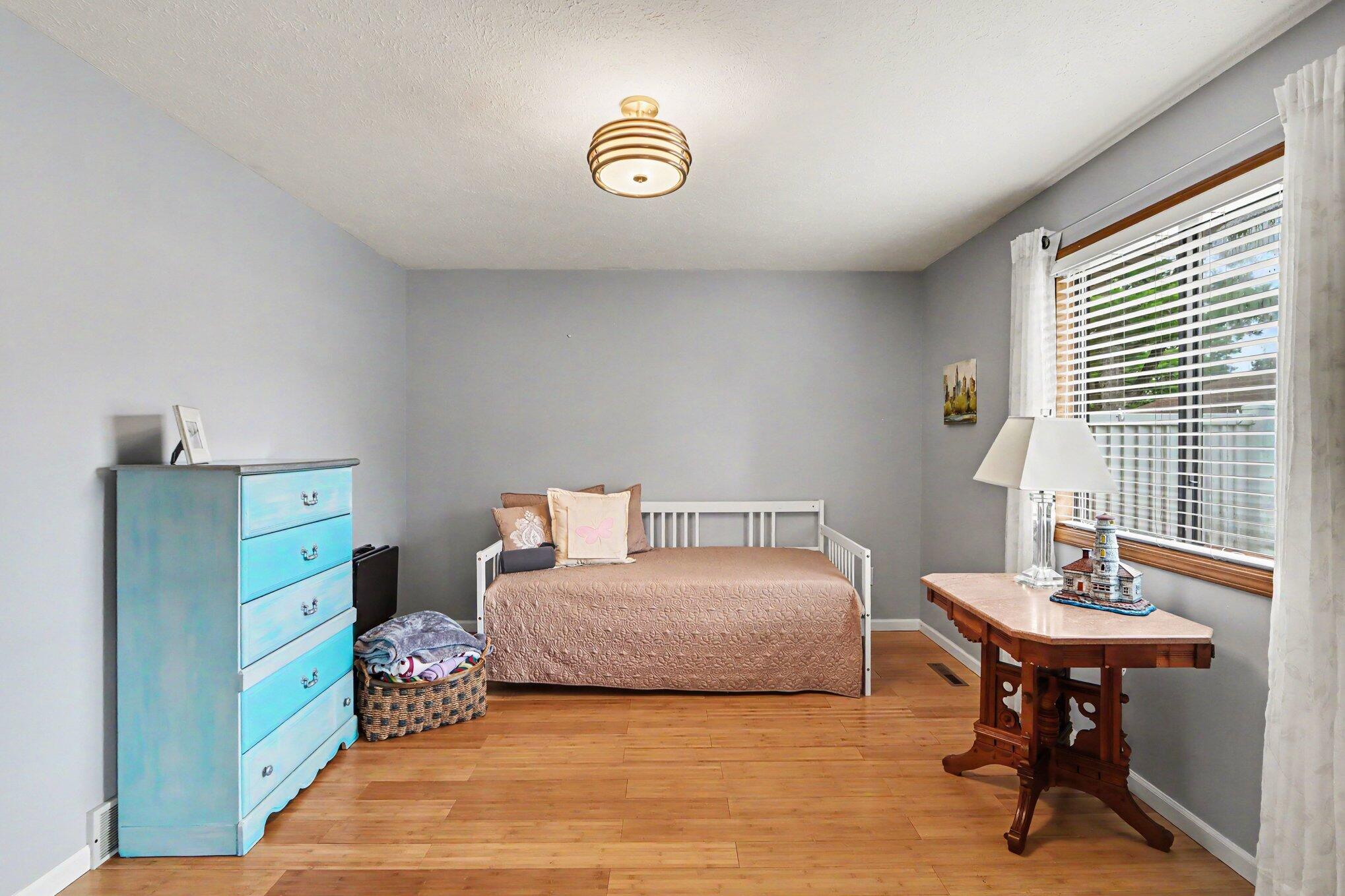 5158 Green Meadow Road, Unit 36 Kalamazoo, MI 49009 - Photo 10 of 19 014_file_1243