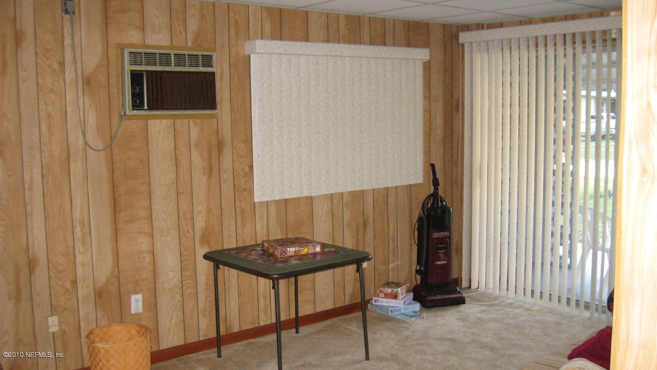 6740 North Morgana Road North Jacksonville, FL 32211 - Photo 4 of 15 Family Room