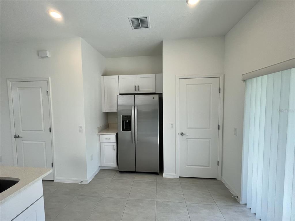 3099 Skyline Loop Kissimmee, FL 34758 - Photo 6 of 19