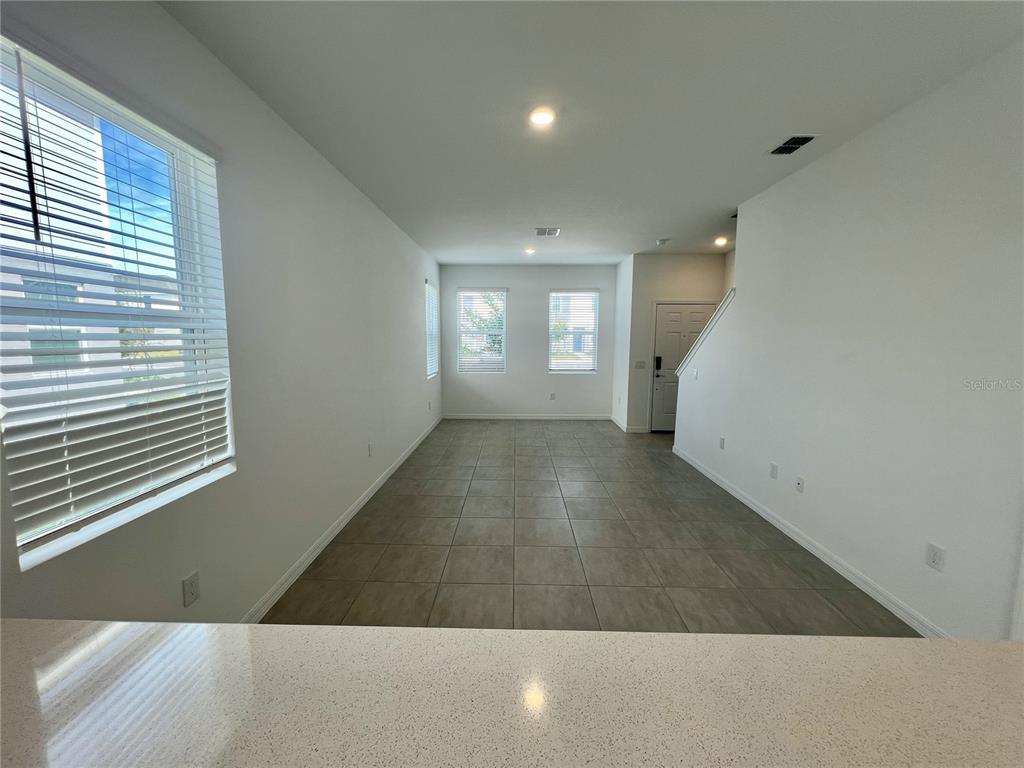 3099 Skyline Loop Kissimmee, FL 34758 - Photo 7 of 19