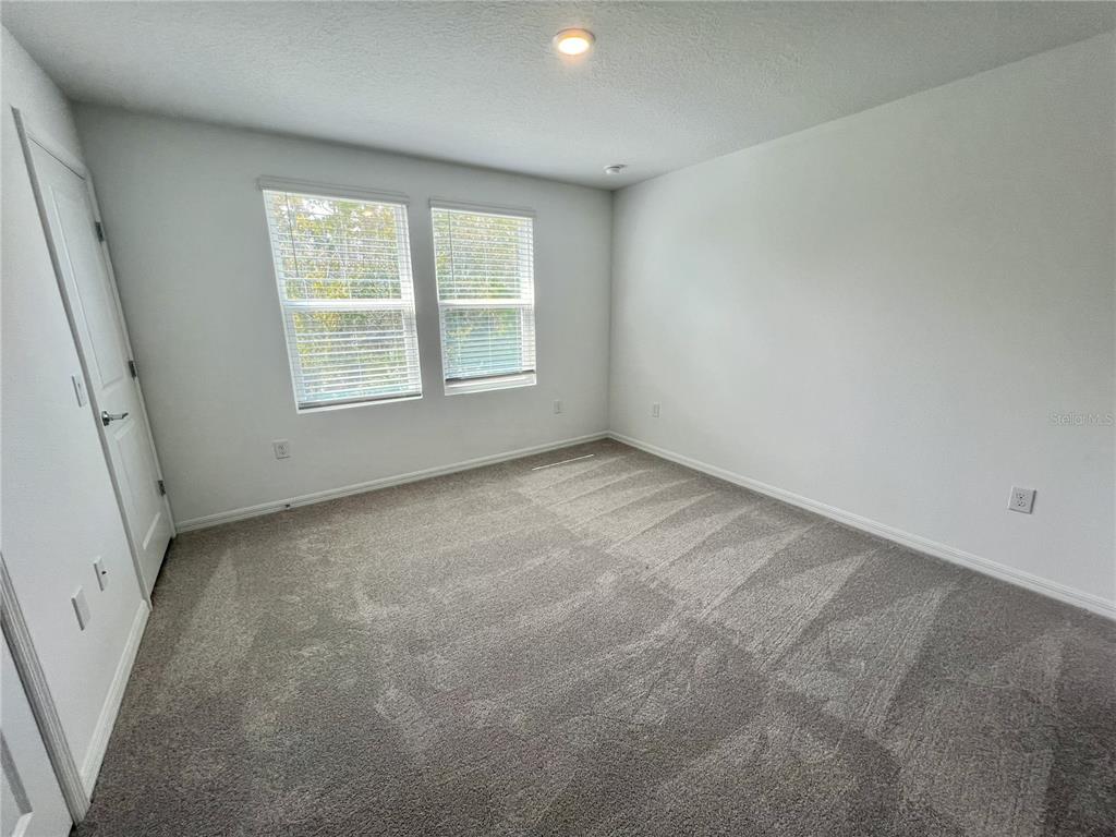 3099 Skyline Loop Kissimmee, FL 34758 - Photo 9 of 19