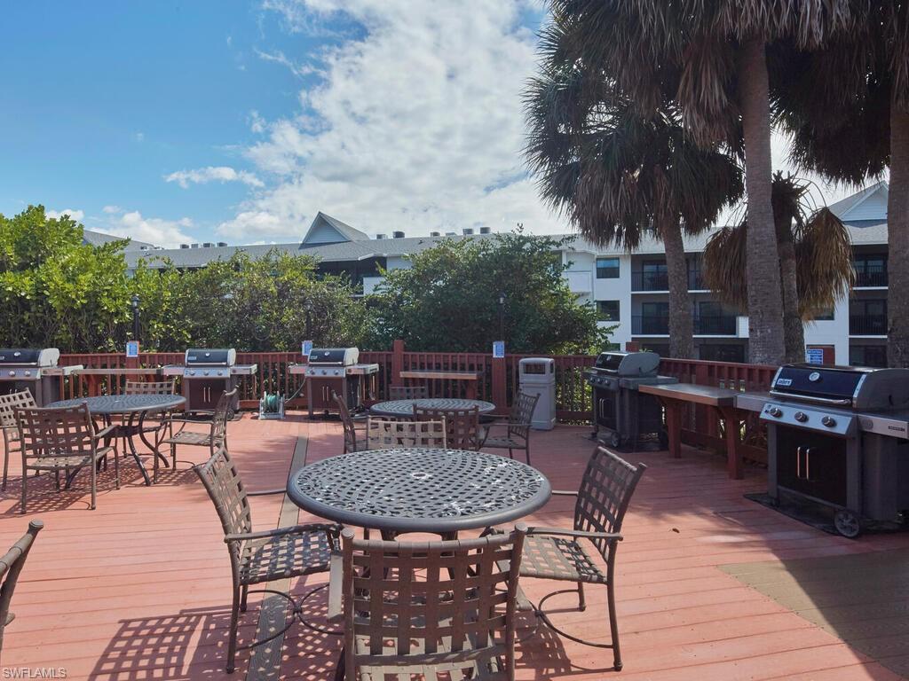 600 Neapolitan Way, Unit 230 Naples, FL 34103 - Photo 19 of 22