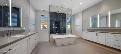 $3,099,500 | 5541 East Stella Lane, Paradise Valley, AZ 85253