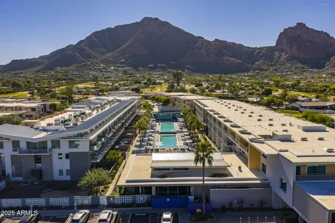 $3,350,000 | 5541 East Stella Lane, Paradise Valley, AZ 85253