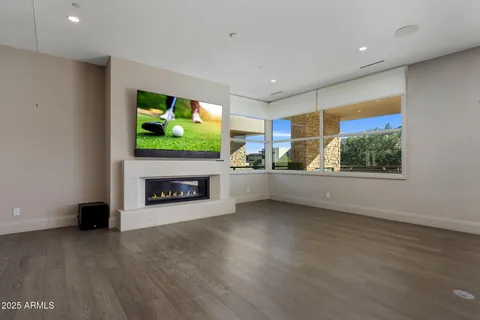 $3,099,500 | 5541 East Stella Lane, Paradise Valley, AZ 85253