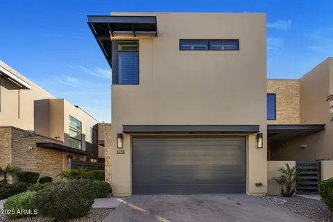 $3,350,000 | 5541 East Stella Lane, Paradise Valley, AZ 85253