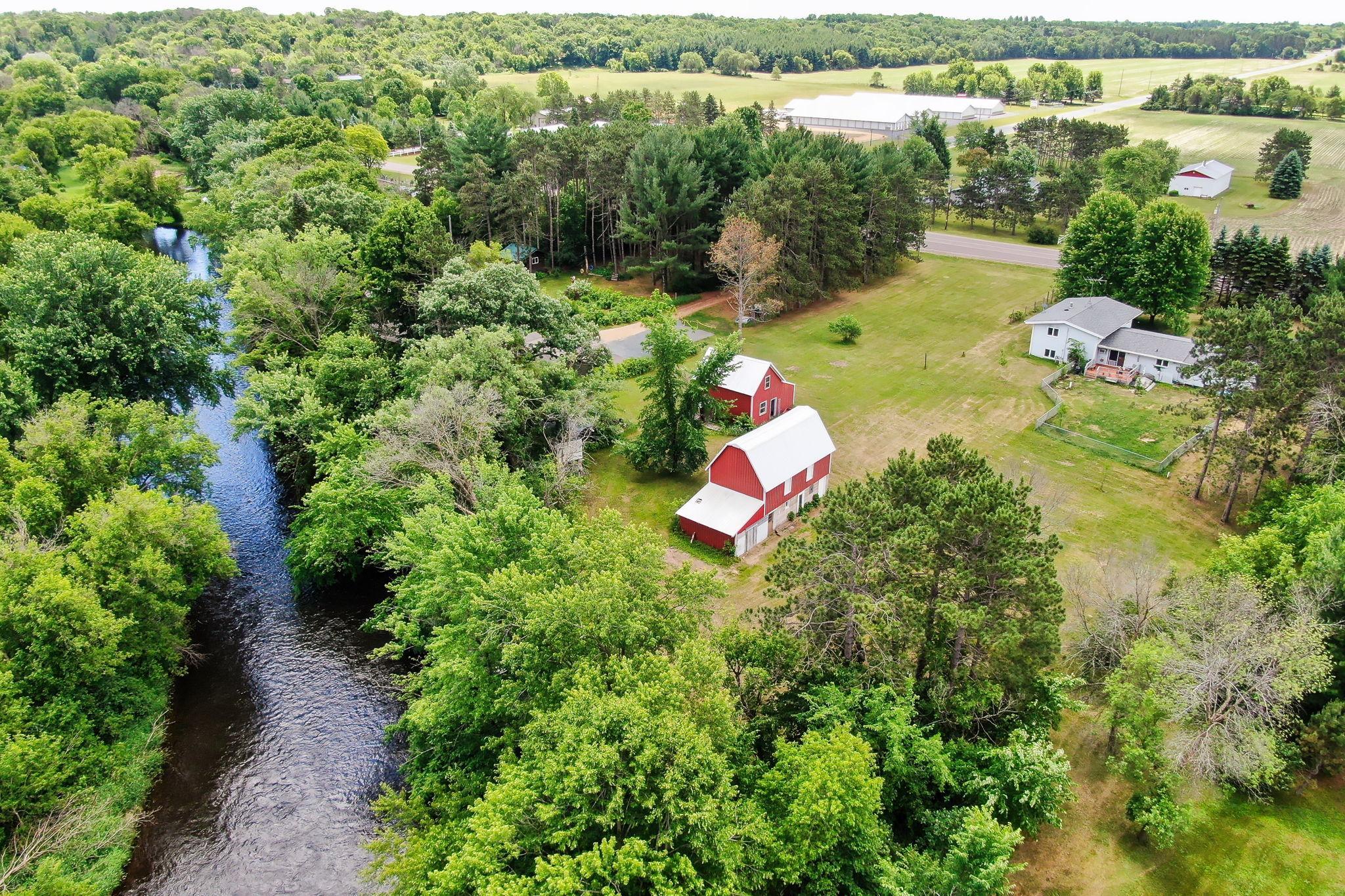 1292 County Rd H Star Prairie, WI 54026 - Photo 8 of 79