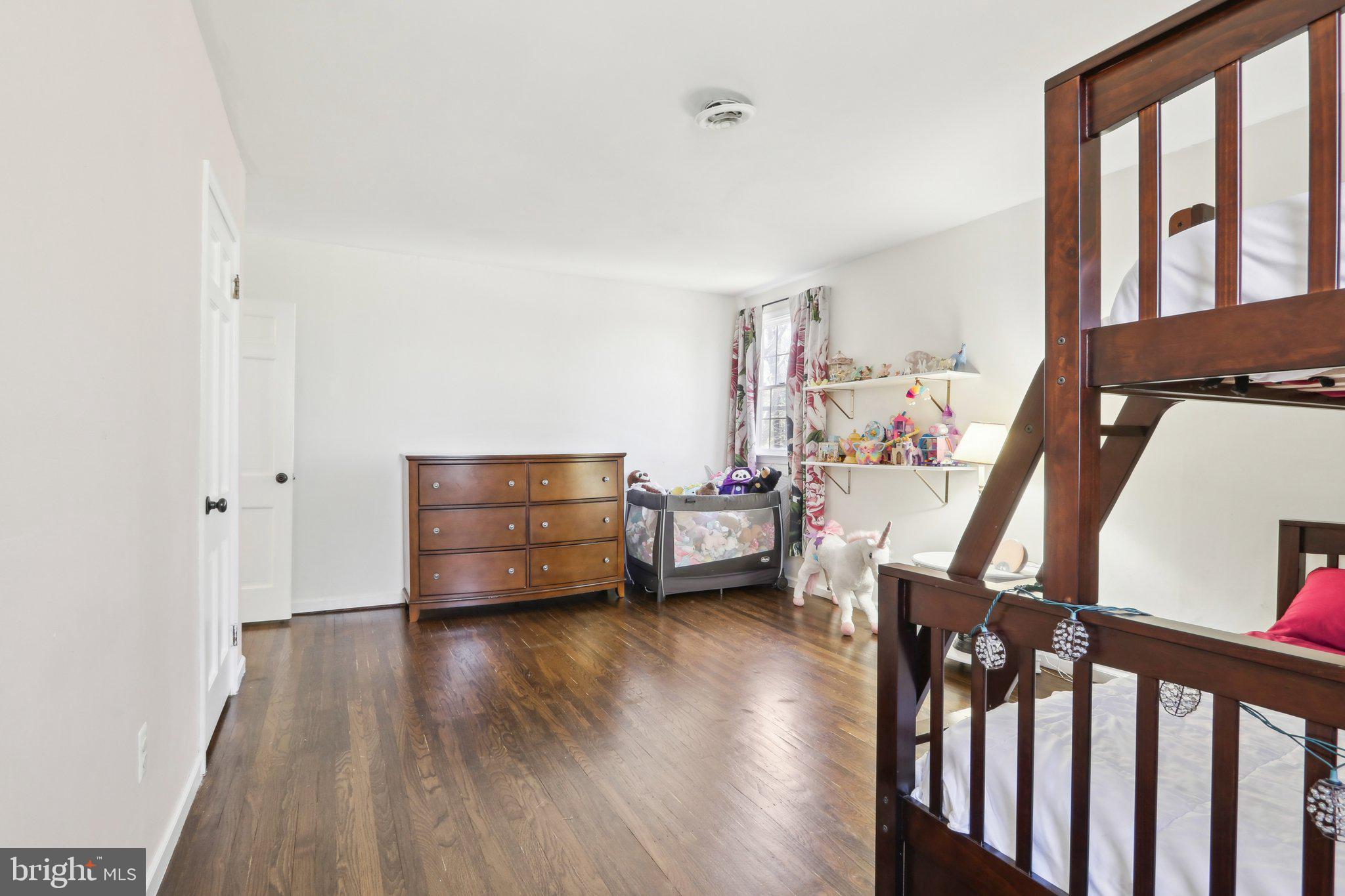 2305 Huntingdon Road Huntingdon Valley, PA 19006 - Photo 32 of 57 a view of a livingroom with furniture and hardwood floor