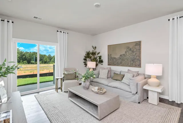 $269,740 | 113 Kirkwood Court, Orangeburg, SC 29118