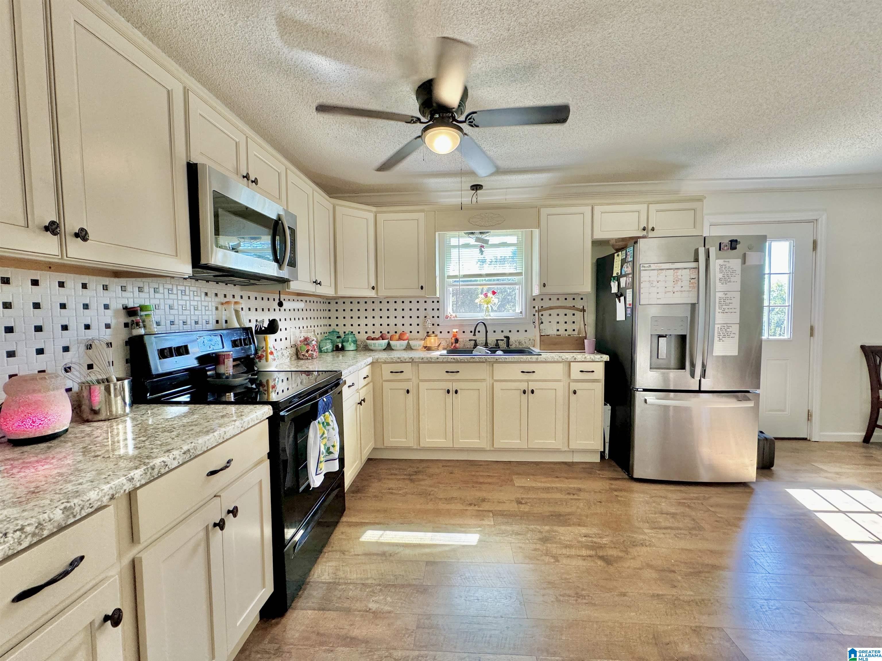 184 Chippewa Lane Hamilton, AL 35570 - Photo 8 of 23