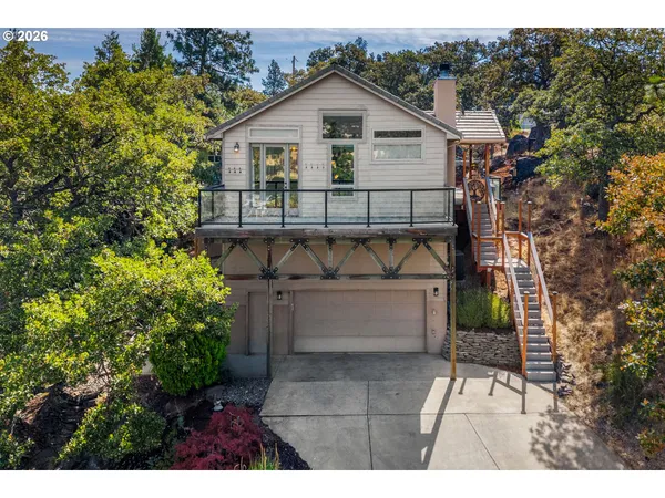 $695,000 | 2114 Garrison Street, The Dalles, OR 97058