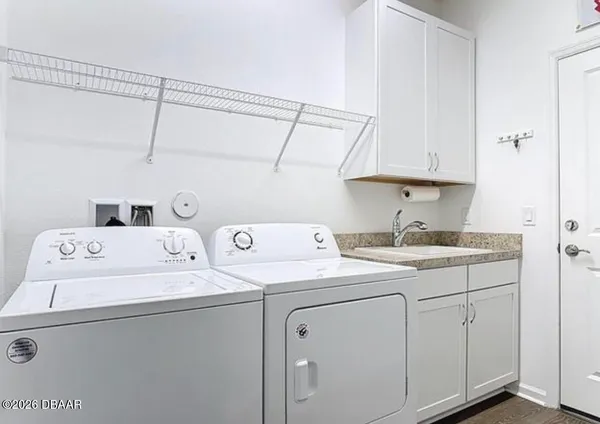 $2,250 | 430 Land Shark Boulevard, Daytona Beach, FL 32124