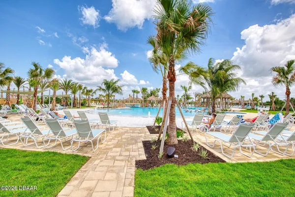 $2,250 | 430 Land Shark Boulevard, Daytona Beach, FL 32124