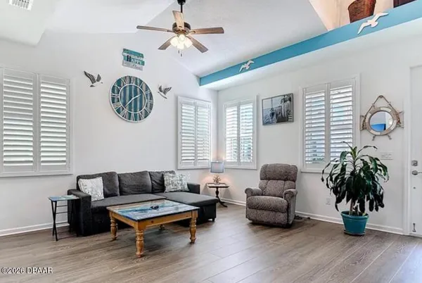 $2,250 | 430 Land Shark Boulevard, Daytona Beach, FL 32124