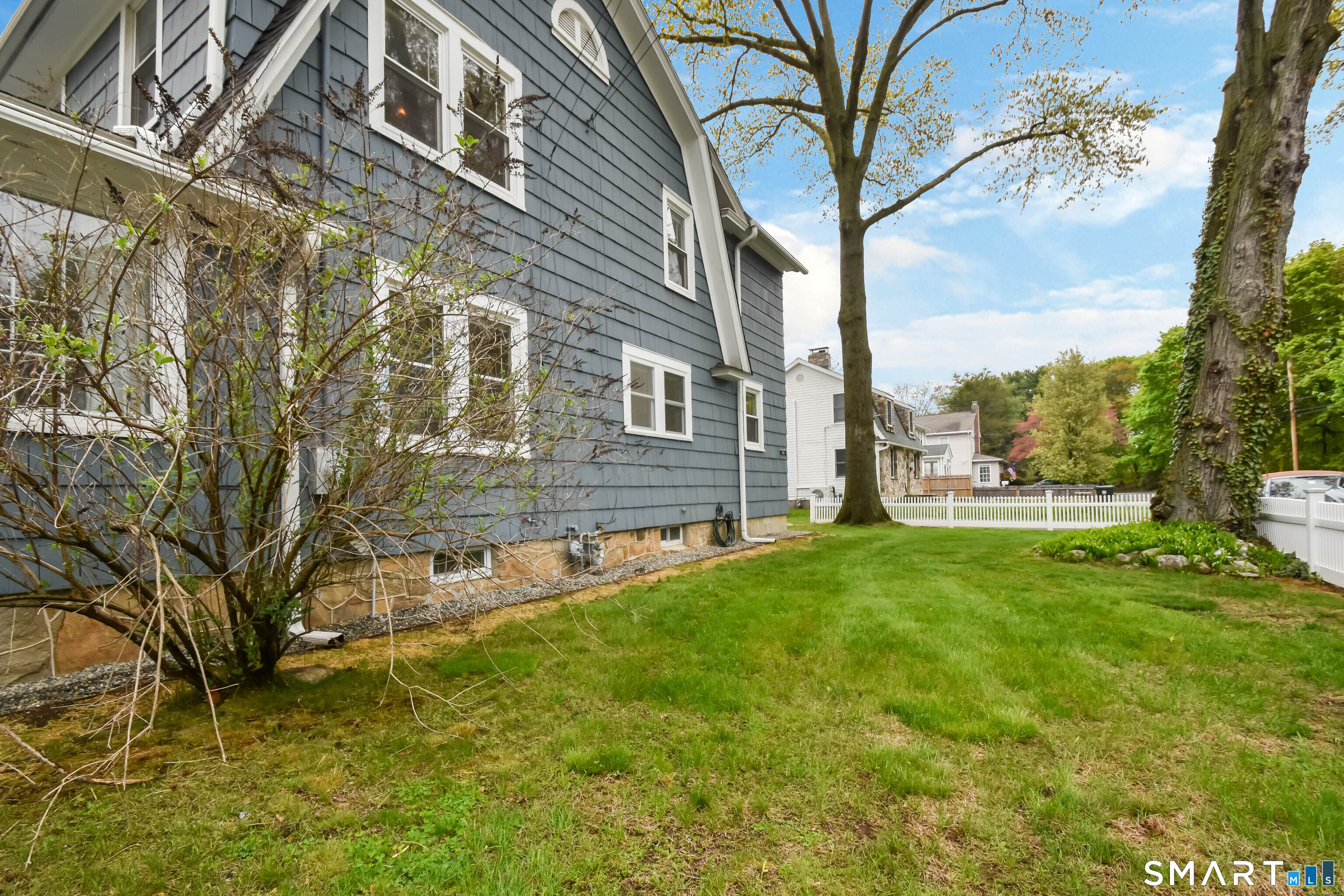 234 North Pine Creek Road Fairfield, CT 06824 - Photo 28 of 28