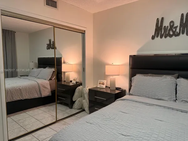 $2,100 | 5300 West 21st Court, Unit 413, Hialeah, FL 33016