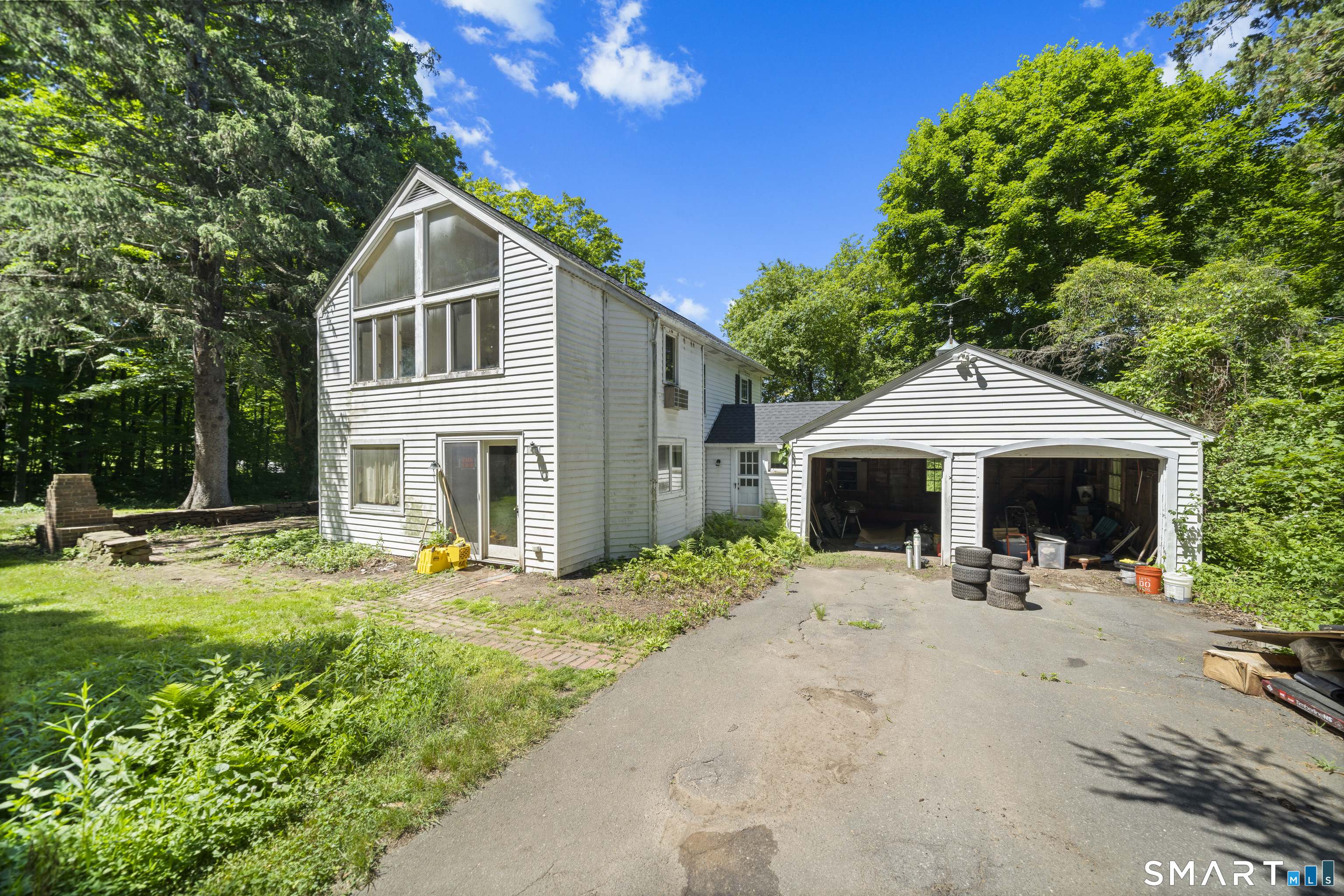 128 Terry's Plain Road Simsbury, CT 06070 - Photo 2 of 40