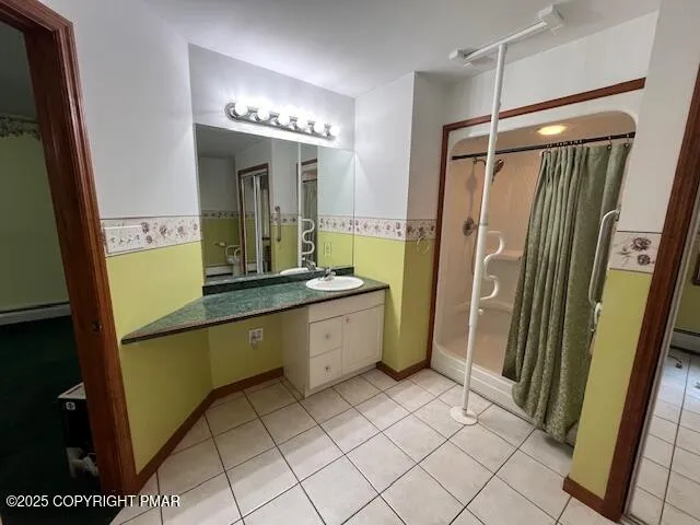 $450,000 | 260 Johnson Hl Road, Carbondale, PA 18407