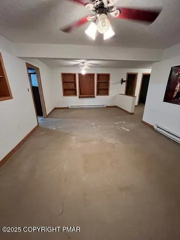 $450,000 | 260 Johnson Hl Road, Carbondale, PA 18407