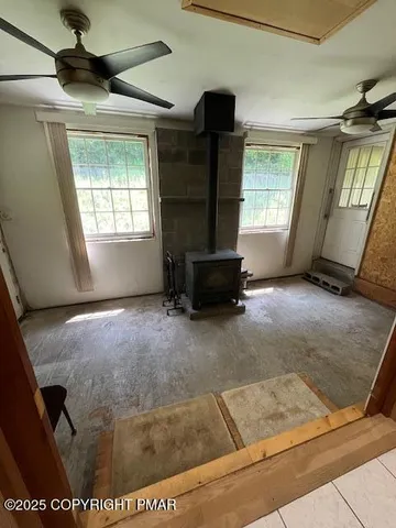 $450,000 | 260 Johnson Hl Road, Carbondale, PA 18407