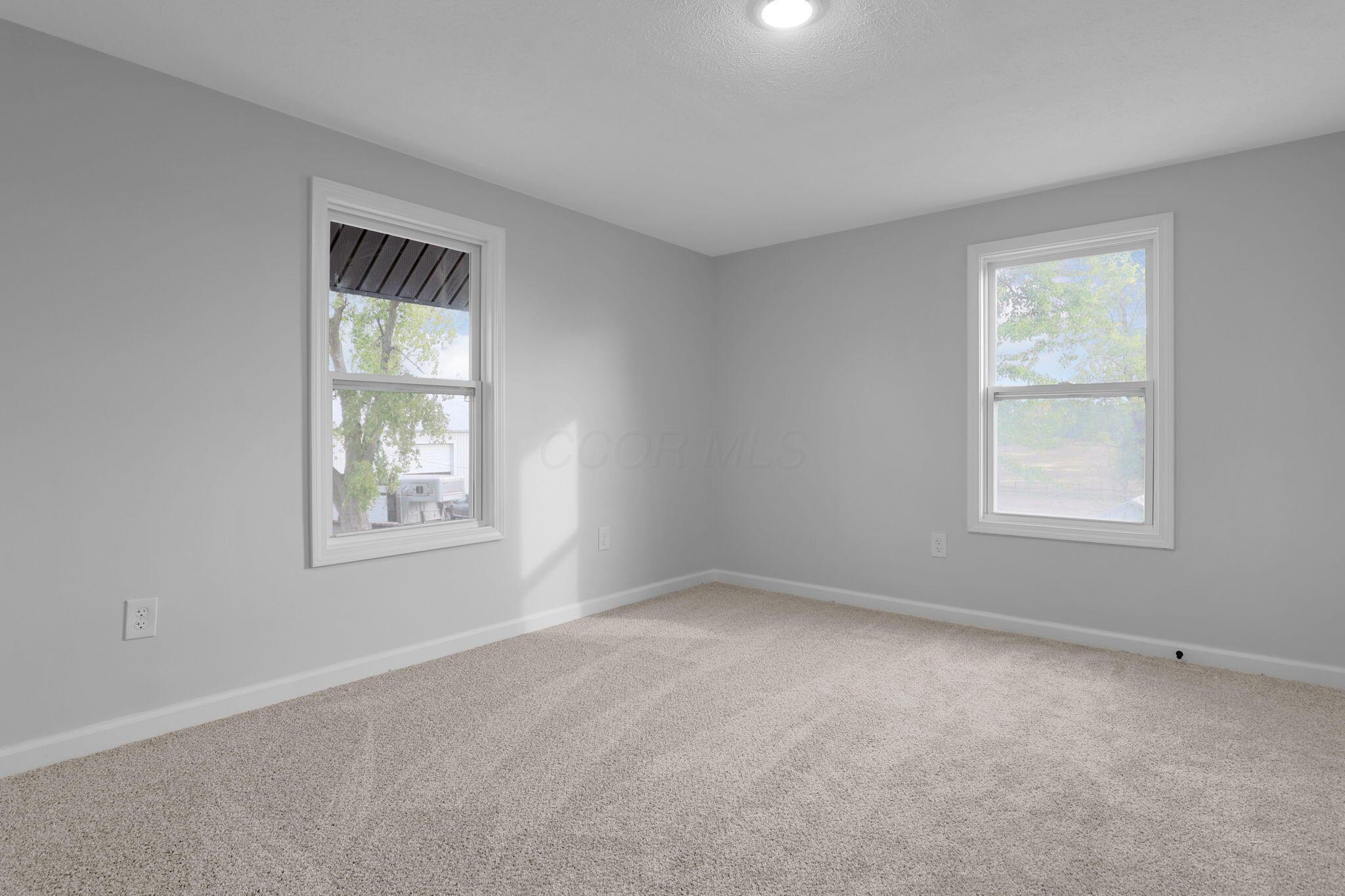 5153 Rensch Road Grove City, OH 43123 - Photo 20 of 42 21-web-or-mls-5153-rensch-rd (1)