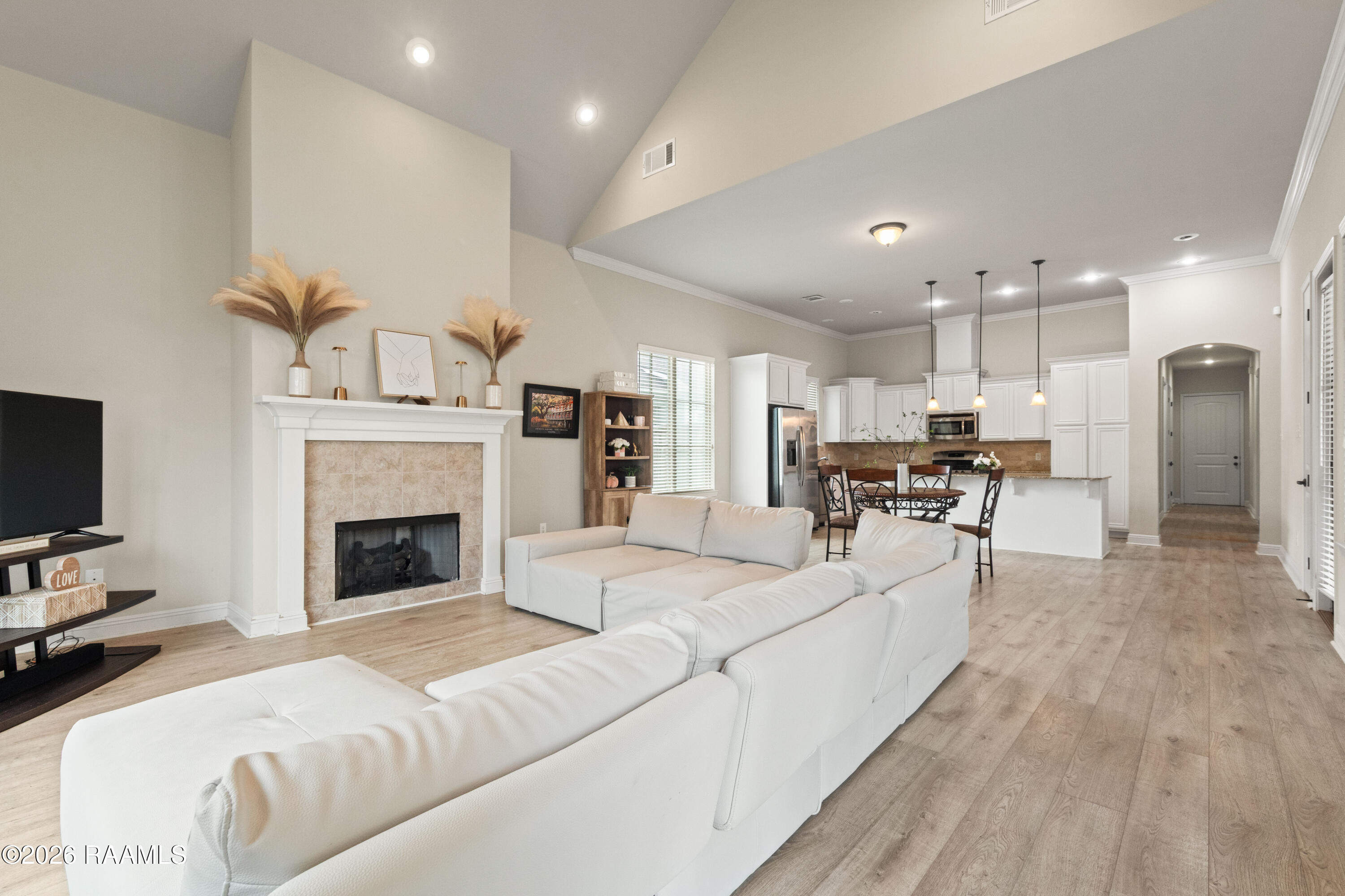 102 Rue Gambetta Lafayette, LA 70507 - Photo 4 of 32 102RueGambetta-17