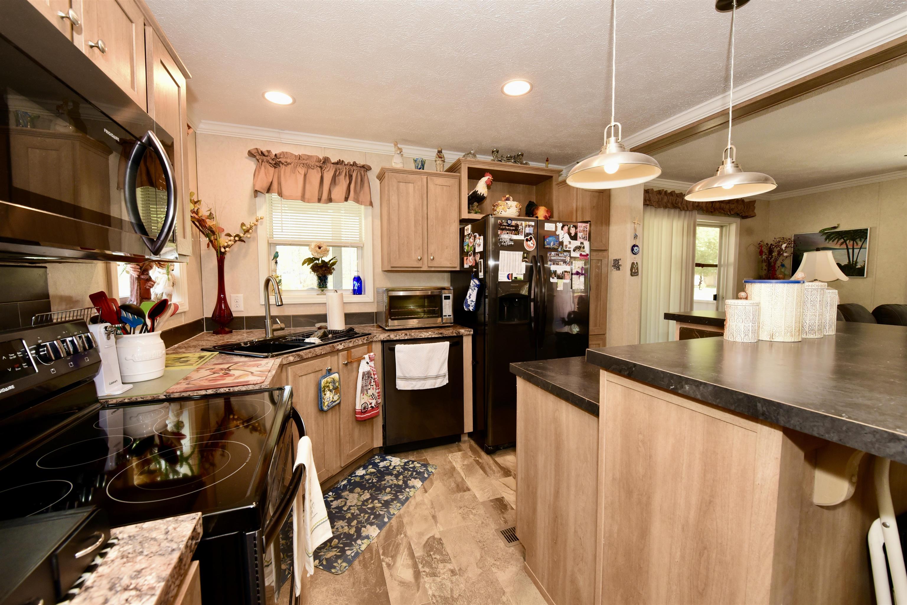 34 Short Road Conway, NH 03860 - Photo 5 of 32 Gallery Image 5