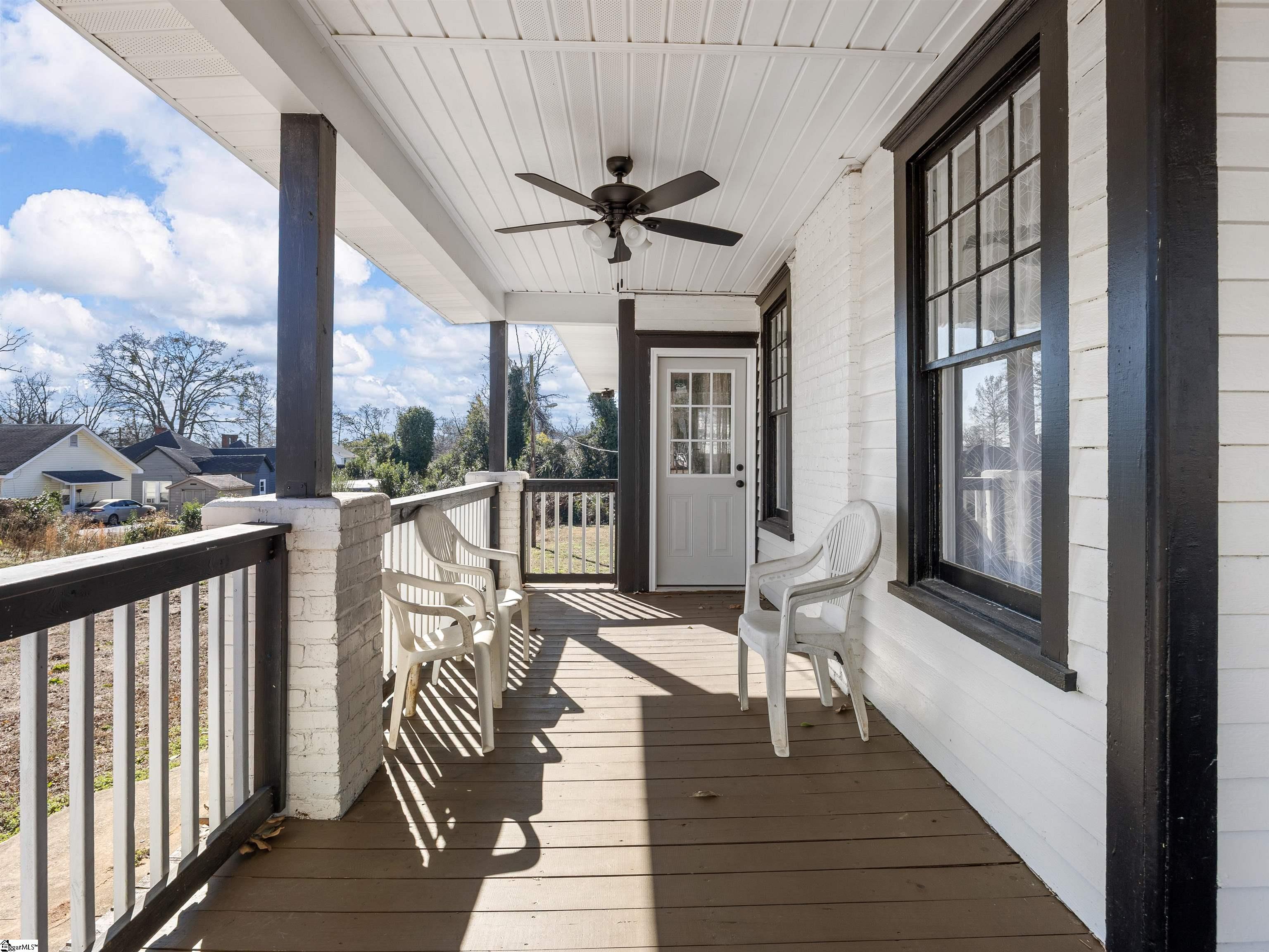 308 South Converse Street Spartanburg, SC 29306 - Photo 3 of 34