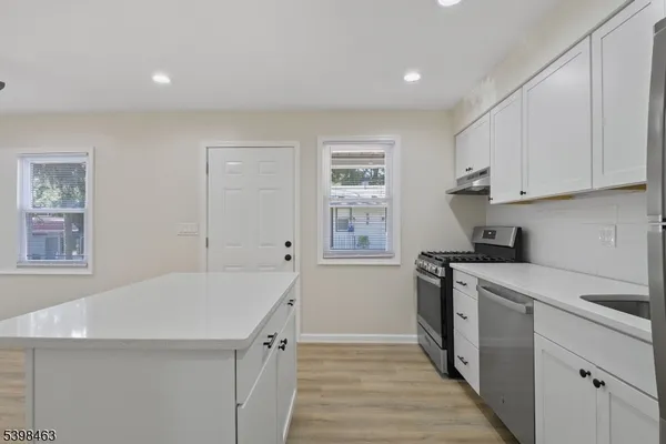 $2,000 | 335 Paterson Avenue, Unit D, East Rutherford, NJ 07073