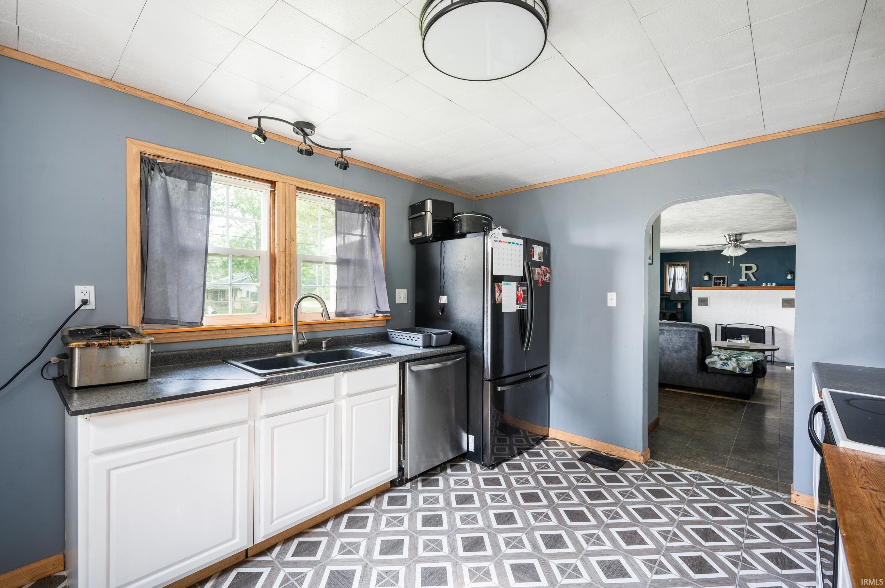 2118 East Royerton Road Muncie, IN 47303 - Photo 11 of 20