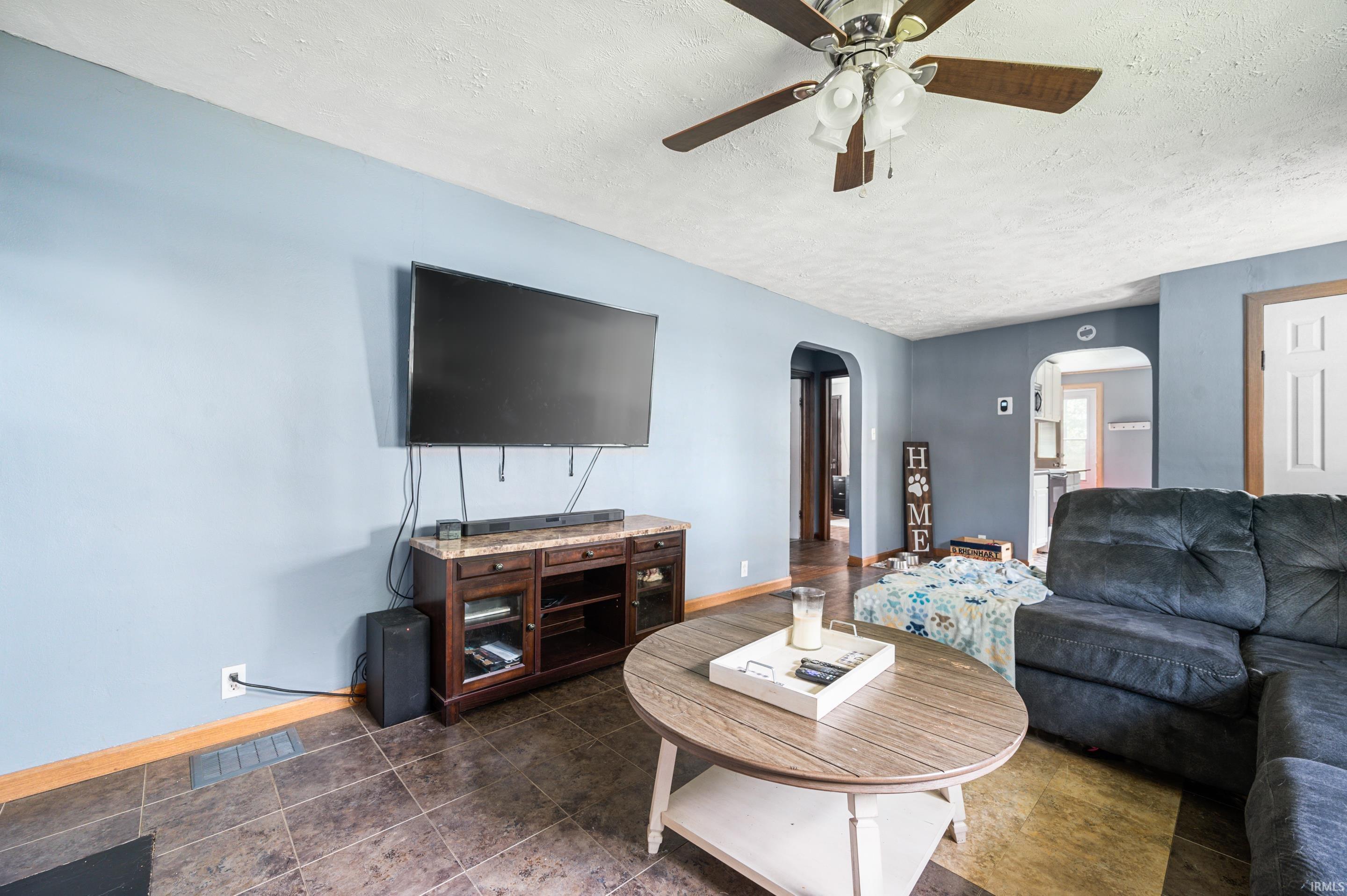 2118 East Royerton Road Muncie, IN 47303 - Photo 6 of 20