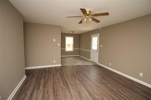 1044 Shadow Ridge Avenue Oak Grove, KY 42262 - Photo 3 of 8