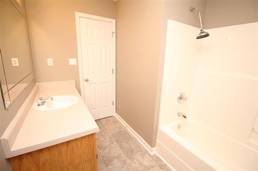 1044 Shadow Ridge Avenue Oak Grove, KY 42262 - Photo 5 of 8