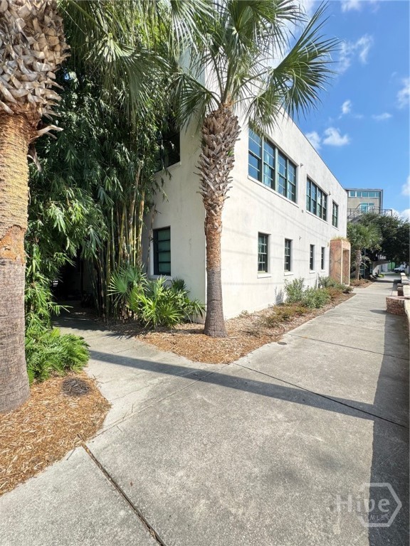 528 Selma Street, Unit B Savannah, GA 31401 - Photo 4 of 30