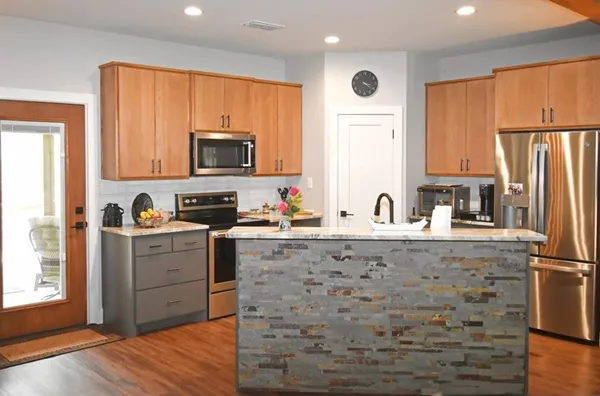 $565,000 | 120 County Road 1787, Yantis, TX 75497